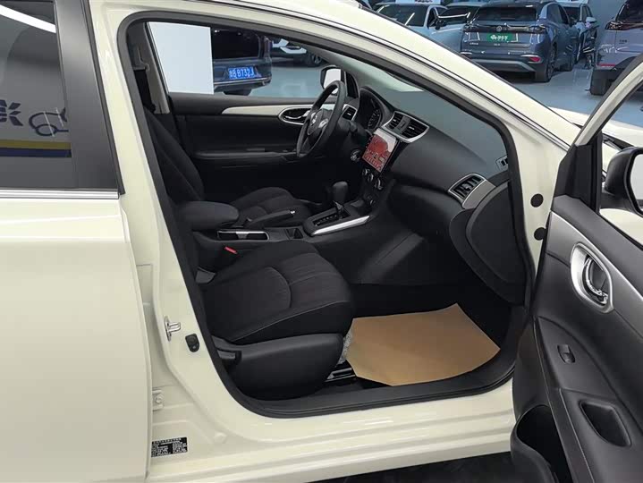 Фото 8 - Nissan Sylphy