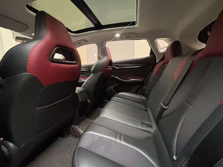 Фото 9 - Changan Oshan X5