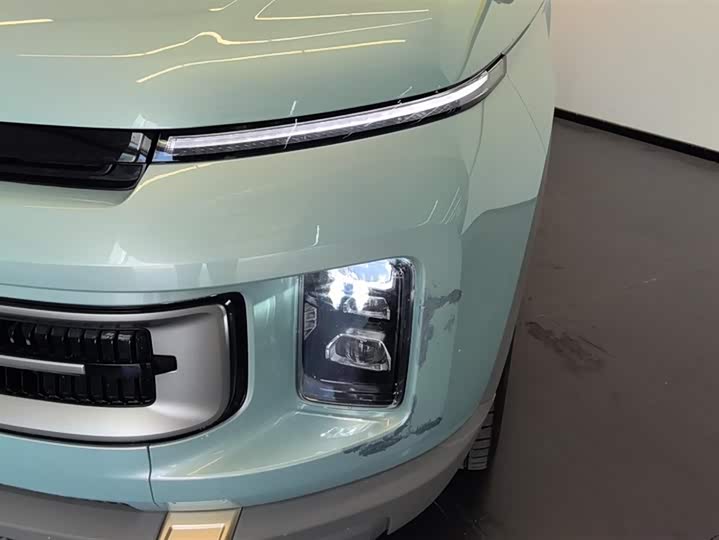 Фото 5 - Geely Icon