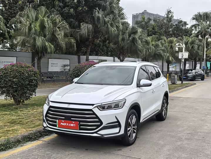 Фото 1 - BYD Song Pro Hybrid