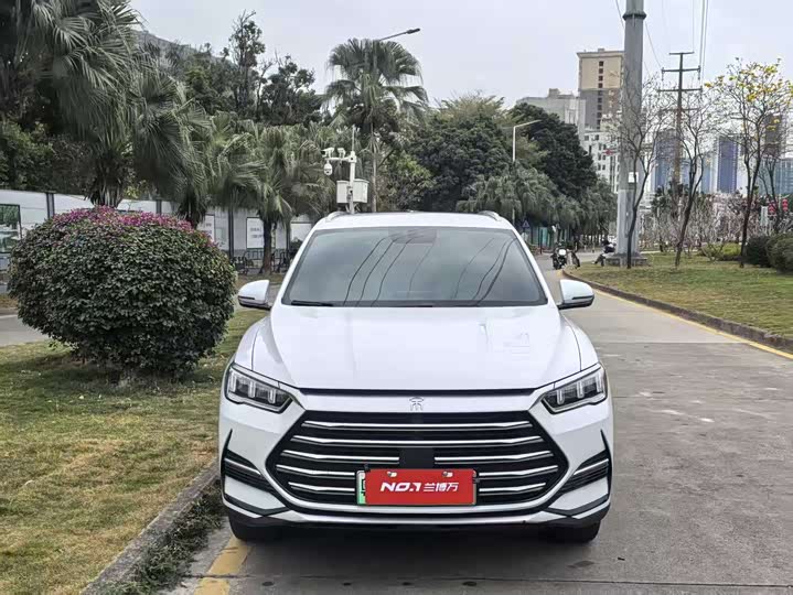 Фото 2 - BYD Song Pro Hybrid