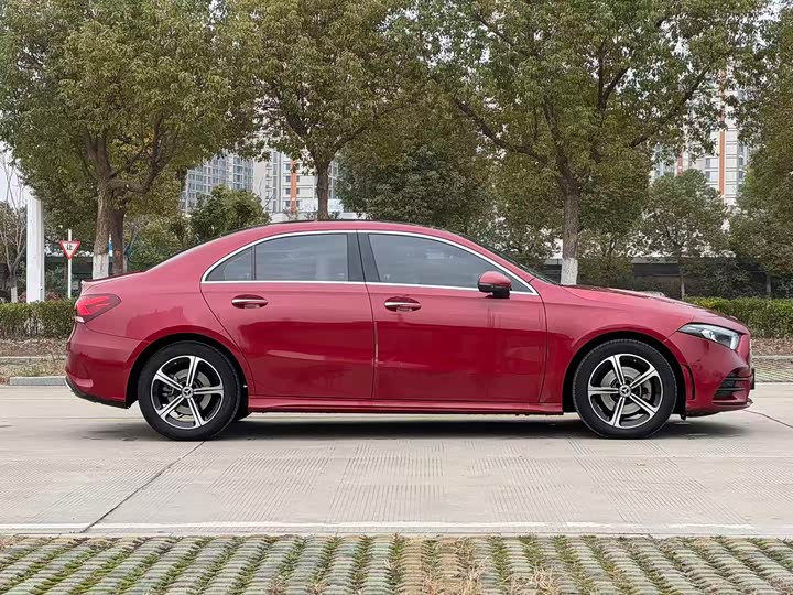 Фото 5 - Mercedes-Benz A-Class