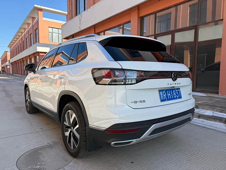 Фото 8 - Volkswagen Tayron