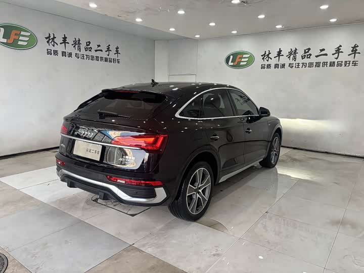 Фото 5 - Audi Q5L Sportback