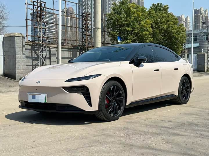 Фото 1 - Dongfeng Yipai eπ 007