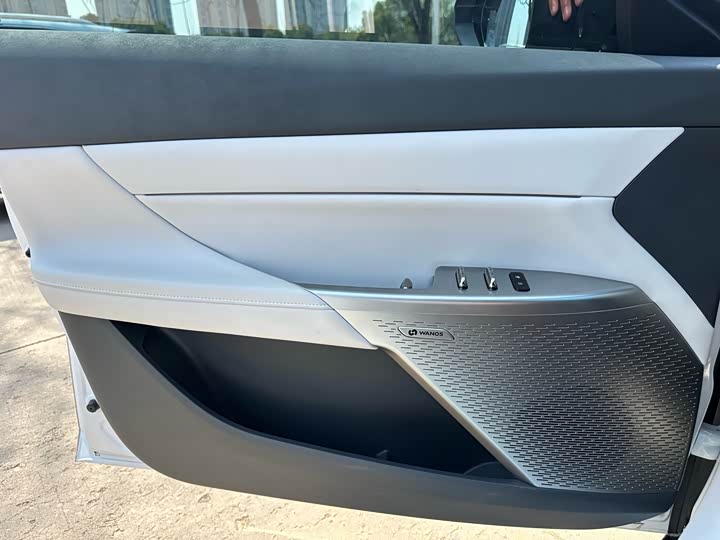 Фото 6 - Dongfeng Yipai eπ 007