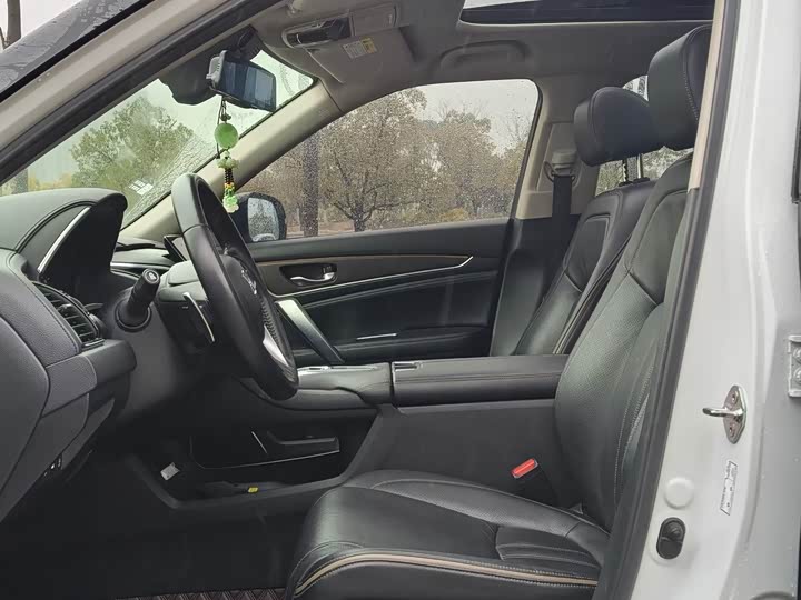 Фото 4 - Honda Avancier