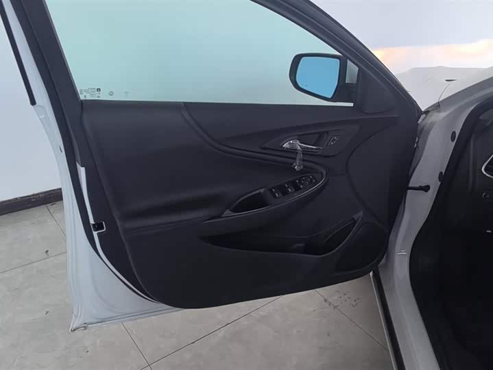 Фото 7 - Chevrolet Malibu XL