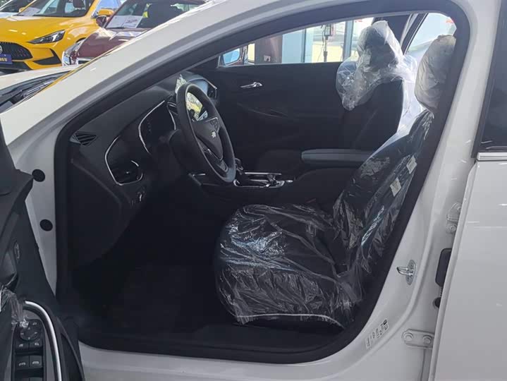 Фото 9 - Chevrolet Malibu XL