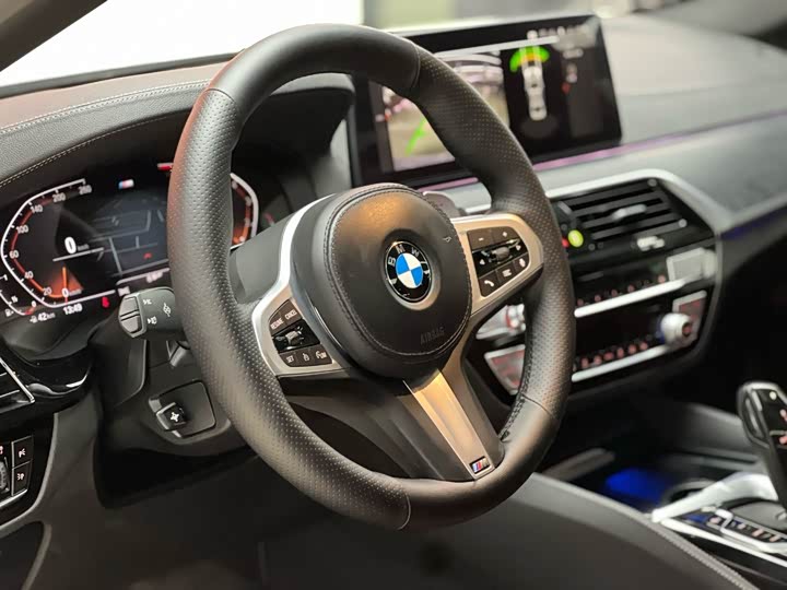 Фото 7 - BMW 5 Series