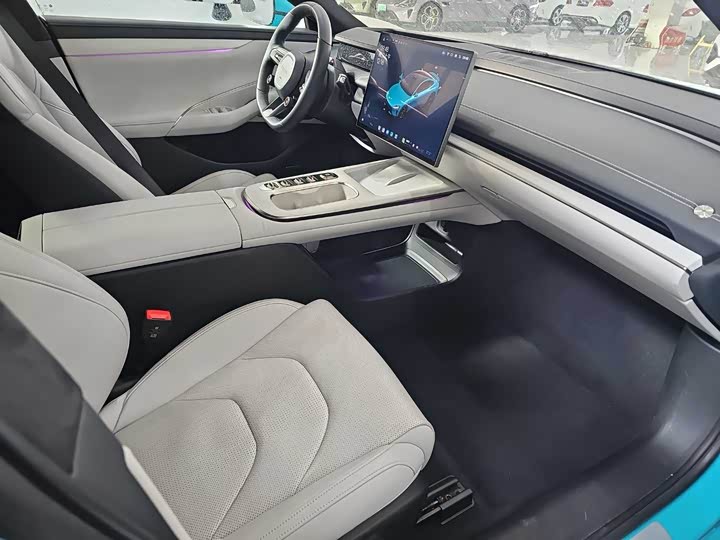 Фото 5 - Xiaomi SU7