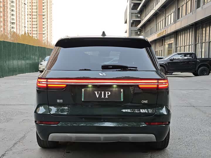 Фото 9 - LiXiang One