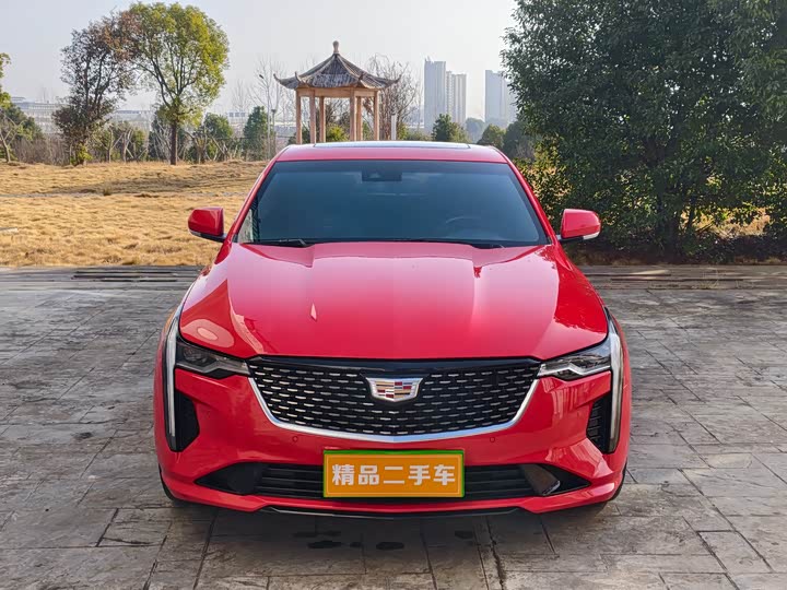 Фото 2 - Cadillac CT4