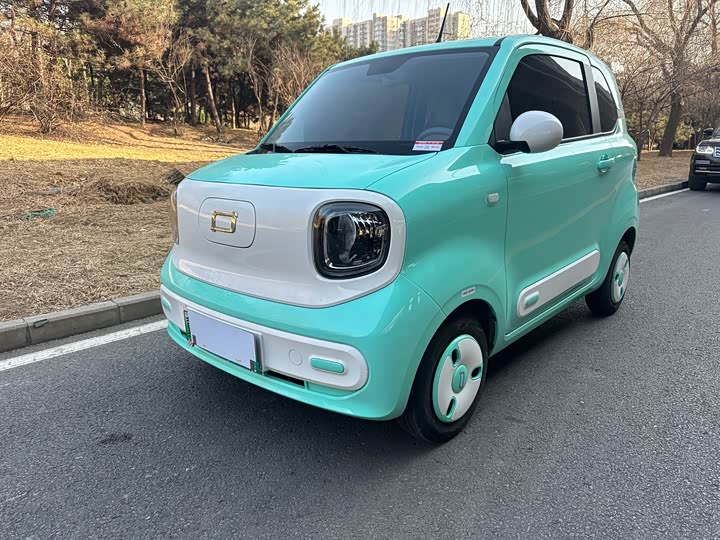 Фото 1 - Bestune Pony