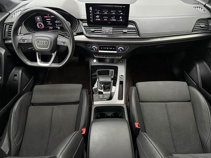 Фото 7 - Audi Q5L Sportback