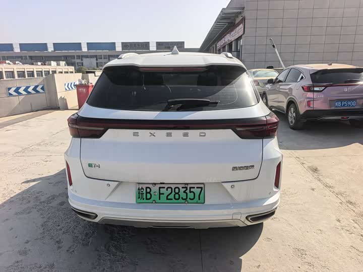 Фото 5 - Exeed LX C-DM Hybrid