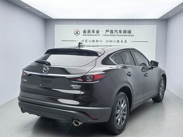 Фото 6 - Mazda CX-4