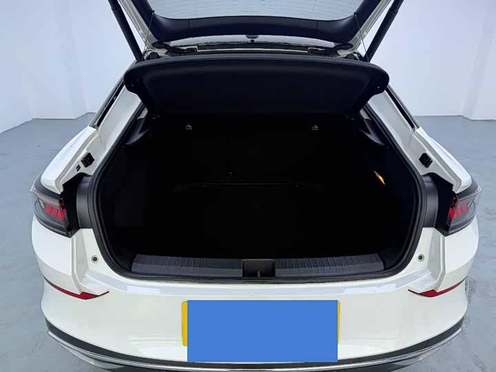 Фото 9 - Volkswagen Lamando L