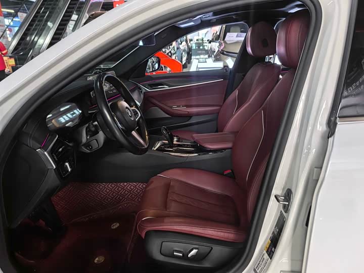 Фото 6 - BMW 5 Series Hybrid