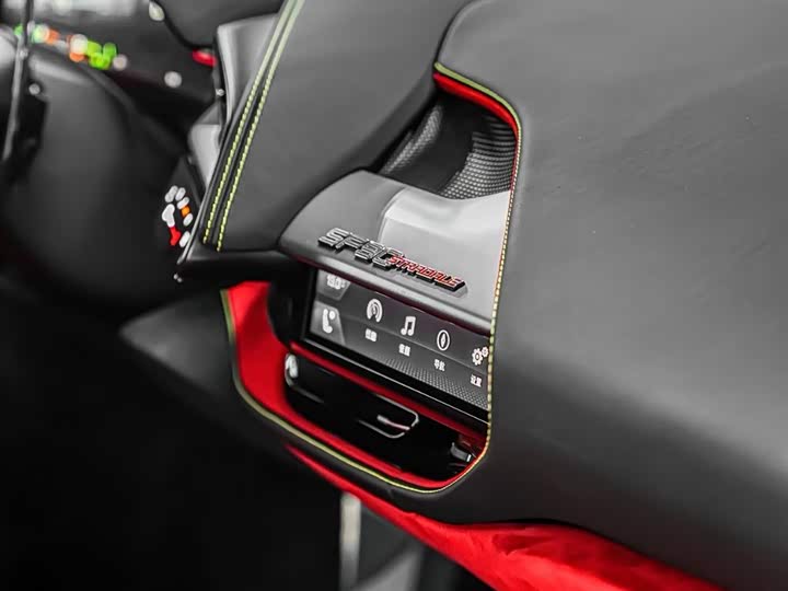 Фото 8 - Ferrari SF90