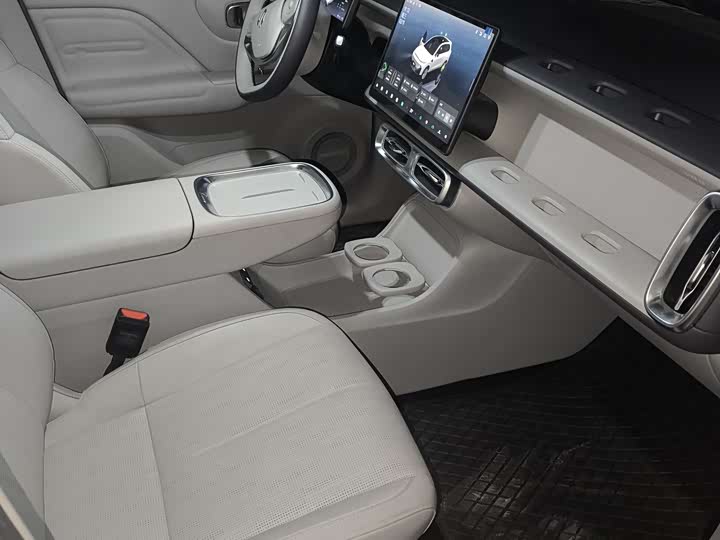 Фото 4 - Leapmotor B10