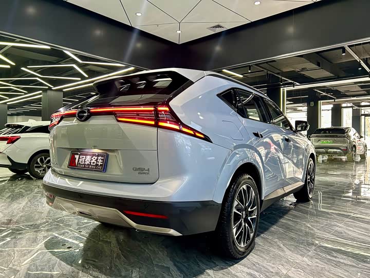 Фото 5 - GAC Trumpchi GS4