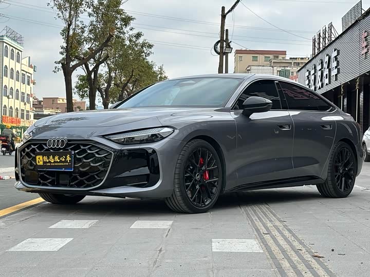 Фото 1 - Audi A5L Sportback