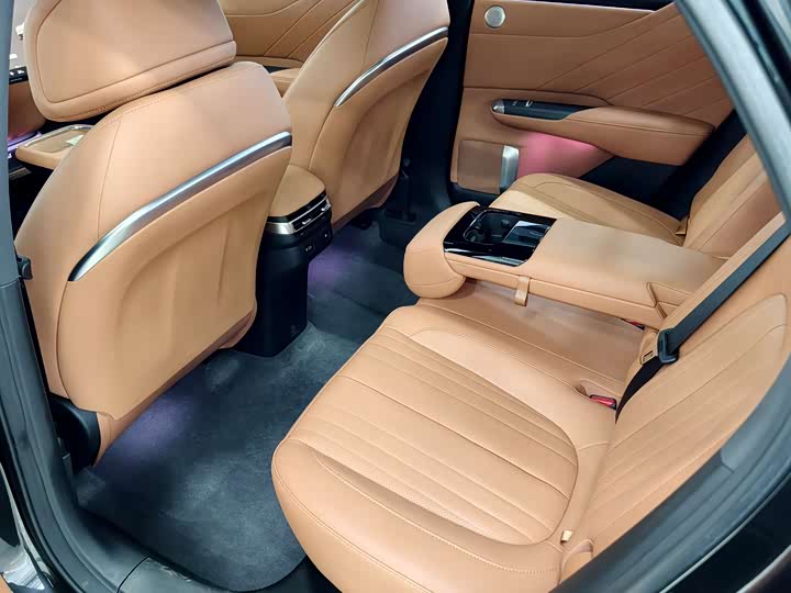 Фото 9 - Changan Qiyuan (Nevo) E07