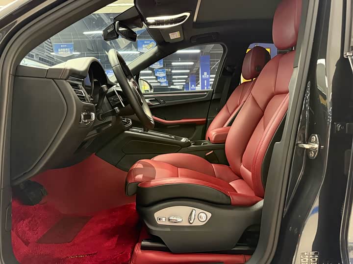 Фото 4 - Porsche Macan