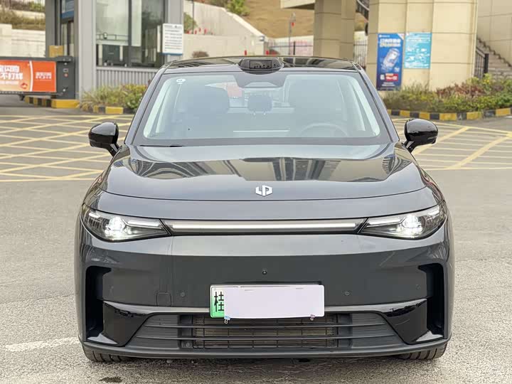 Фото 2 - Leapmotor C10