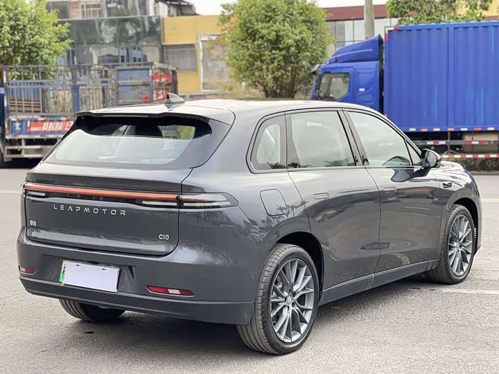 Фото 6 - Leapmotor C10