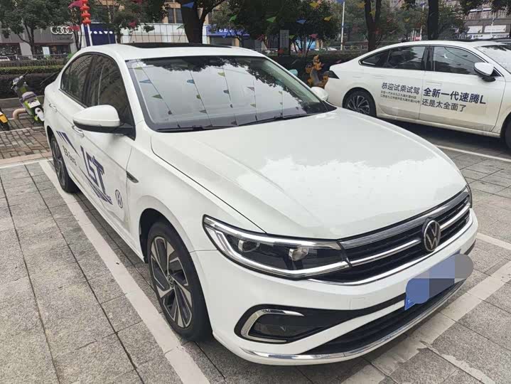 Фото 3 - Volkswagen Bora