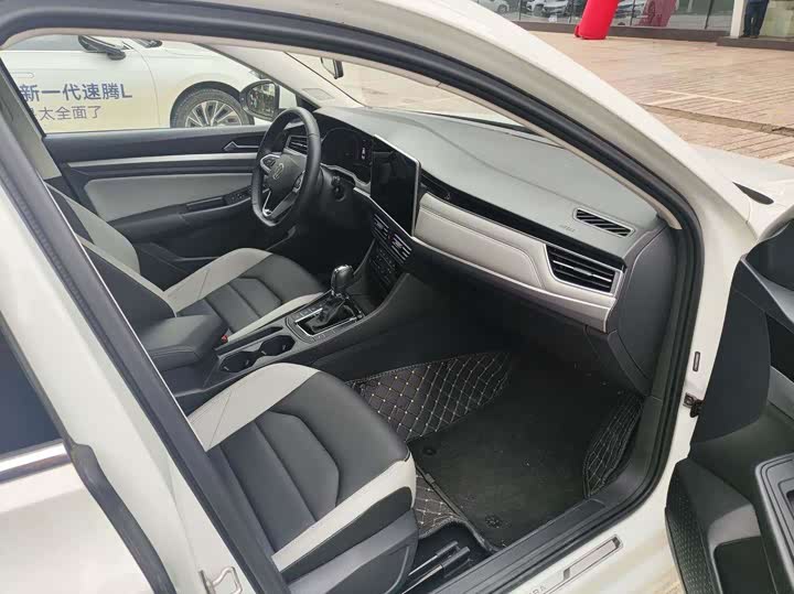 Фото 7 - Volkswagen Bora