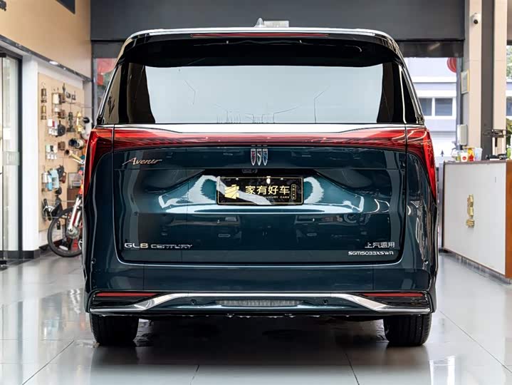 Photo 5 - Buick GL8 Century