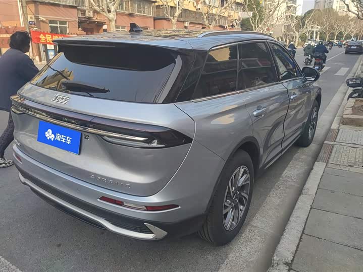 Фото 3 - Lincoln Corsair