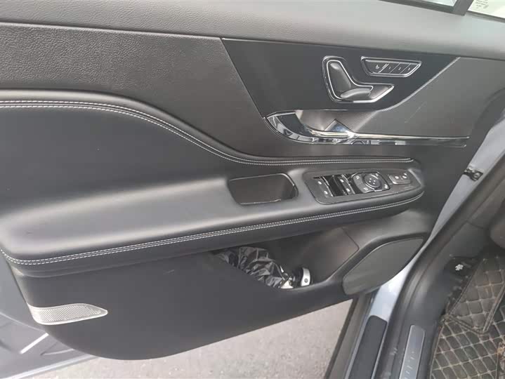 Фото 7 - Lincoln Corsair