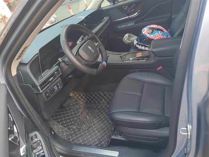 Фото 9 - Lincoln Corsair