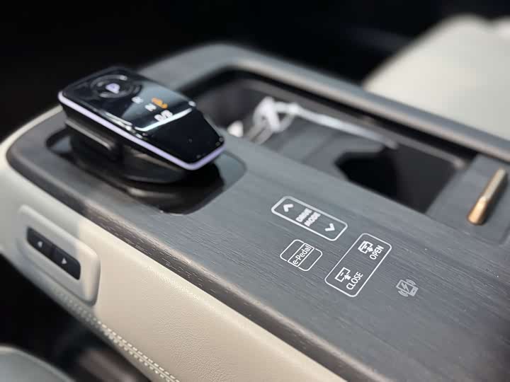 Фото 8 - Nissan Ariya EV