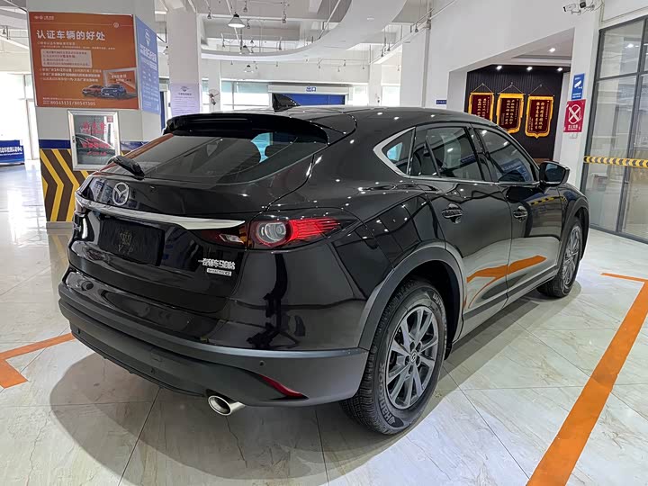 Фото 4 - Mazda CX-4