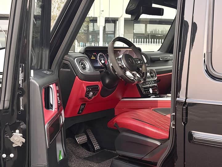 Фото 4 - Mercedes-Benz G-Class AMG