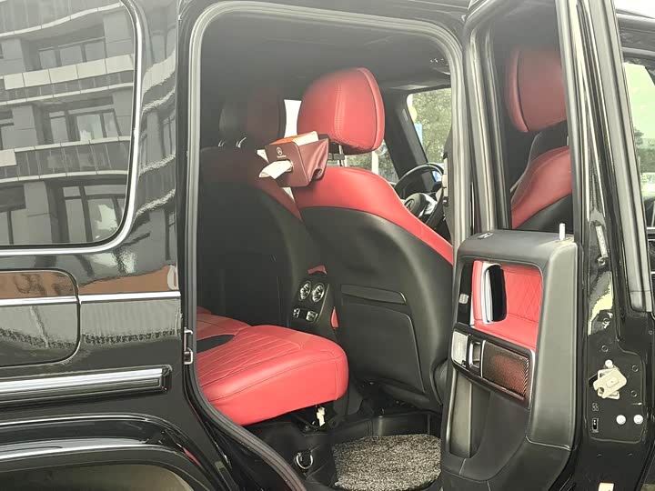 Фото 7 - Mercedes-Benz G-Class AMG