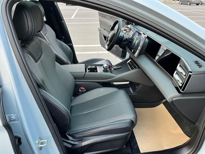 Фото 9 - BYD Qin L