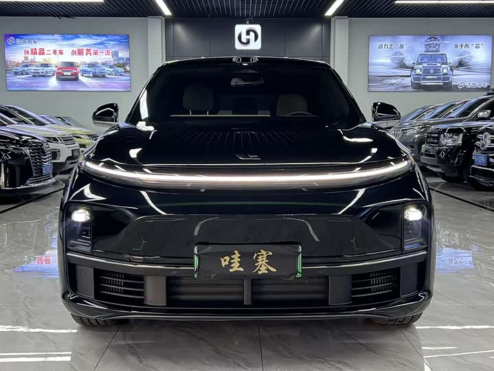 Photo 1 - LiXiang L7