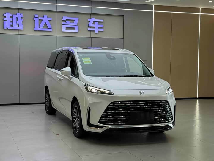 Фото 5 - Buick GL8 Hybrid