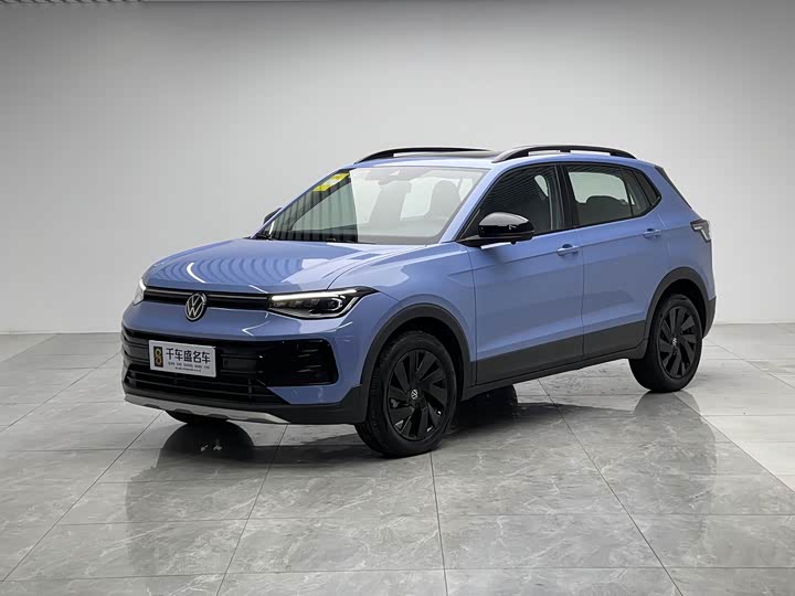 Фото 1 - Volkswagen Tharu