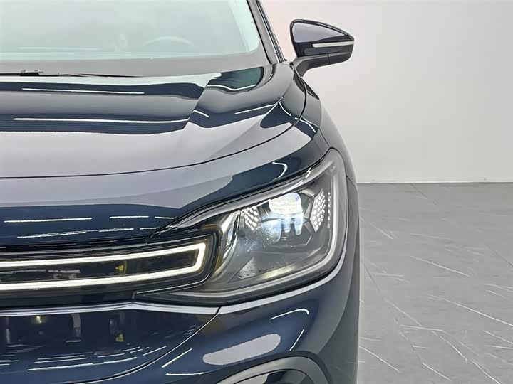 Фото 9 - Volkswagen ID.6 Crozz