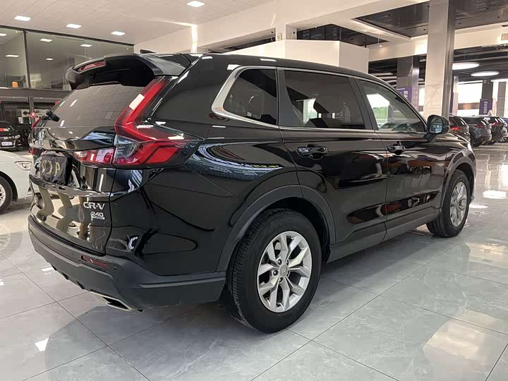Фото 8 - Honda CR-V