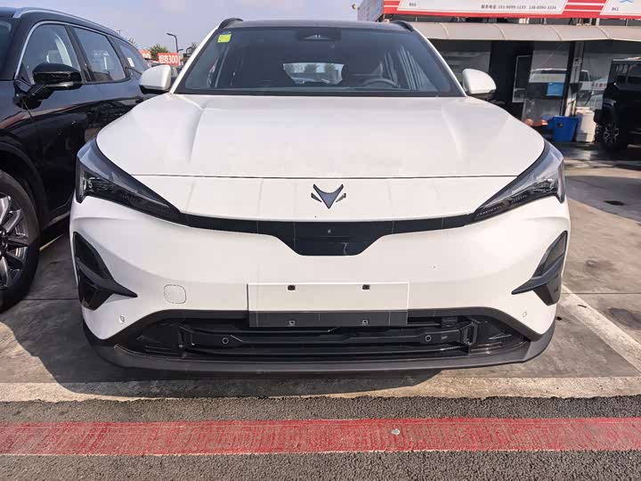 Фото 3 - BAIC Arcfox Alpha T5