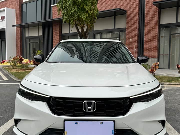 Фото 2 - Honda Integra