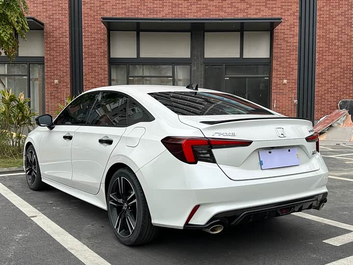 Фото 9 - Honda Integra